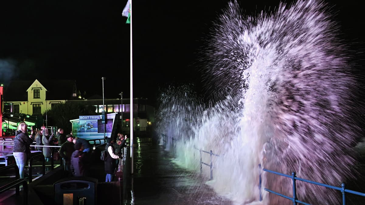 Fireworks Rained Off But Saundersfoot Big Bang Weekend Draws Large fireworks-rained-off-but-saundersfoot-big-bang-weekend-draws-large